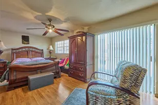 33 Spinning Wheel Ln, Tamarac, FL 33319 - Photo 20