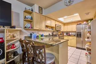 33 Spinning Wheel Ln, Tamarac, FL 33319 - Photo 12