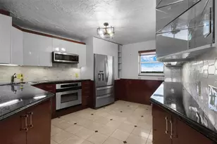 1537 E Hillsboro Blvd, Deerfield Beach, FL 33441 - Photo 1