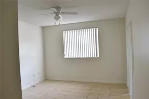 2600 S University Dr, Davie, FL 33328 - Photo 4