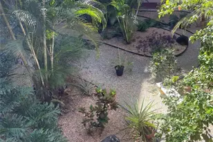 2821 Somerset Dr, Fort Lauderdale, FL 33311 - Photo 12