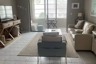 2821 Somerset Dr, Fort Lauderdale, FL 33311 - Photo 4