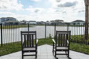521 SE Ranch Oak Cir, Port Saint Lucie, FL 34987 - Photo 30