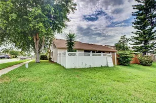 7958 Piper Ln, Lake Worth, FL 33463 - Photo 26