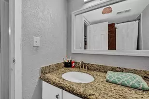 4394 NW 9th Ave, Pompano Beach, FL 33064 - Photo 6