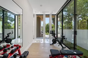 2421 Barcelona Dr, Fort Lauderdale, FL 33301 - Photo 30