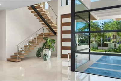 2421 Barcelona Drive, Fort Lauderdale, FL 33301 - Photo 10