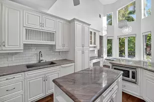 216 SE 10th St, Fort Lauderdale, FL 33316 - Photo 34