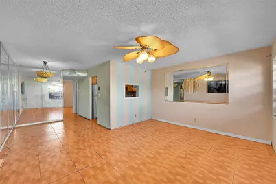 9101 Sunrise Lakes Boulevard #206, Sunrise, FL 33322 - Photo 6