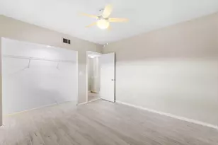 7360 NW 1st St, Margate, FL 33063 - Photo 12