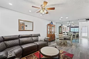 10123 Sunrise Lakes Blvd, Sunrise, FL 33322 - Photo 8