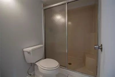 9417 NW 42nd Street, Sunrise, FL 33351 - Photo 20