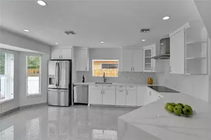 2363 SE 15th St, Pompano Beach, FL 33062 - Photo 6