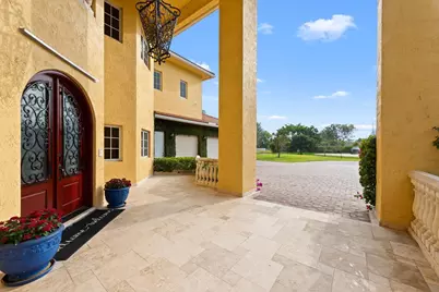 11621 SW 1st Street, Plantation, FL 33325 - Photo 4