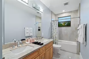 605 NE 15th Ave, Fort Lauderdale, FL 33304 - Photo 16