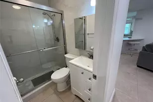 2100 NE 38th St, Lighthouse Point, FL 33064 - Photo 10