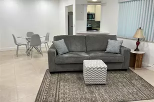 2100 NE 38th St, Pompano Beach, FL 33064 - Photo 8