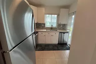 2100 NE 38th St, Lighthouse Point, FL 33064 - Photo 4