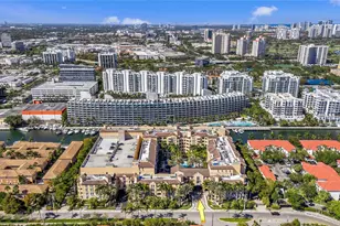 3001 NE 185th St, Aventura, FL 33180 - Photo 20