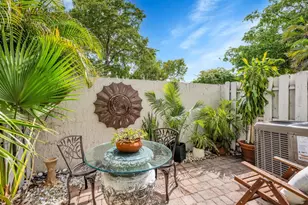 547 NE 7th Ave, Fort Lauderdale, FL 33301 - Photo 28