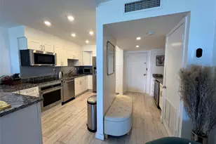 3731 N Country Club Dr, Aventura, FL 33180 - Photo 30