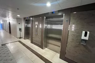 3731 N Country Club Dr, Aventura, FL 33180 - Photo 6