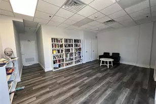 3731 N Country Club Dr, Aventura, FL 33180 - Photo 42