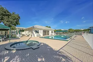 6109 Balboa Cir, Boca Raton, FL 33433 - Photo 2