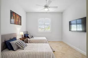 1008 Mandarin Isle, Fort Lauderdale, FL 33315 - Photo 18