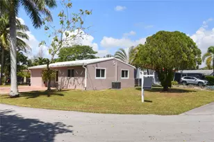 981 SW 32nd St, Fort Lauderdale, FL 33315 - Photo 6