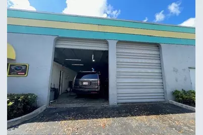 4980 SW 52nd Street #107, Davie, FL 33314 - Photo 4