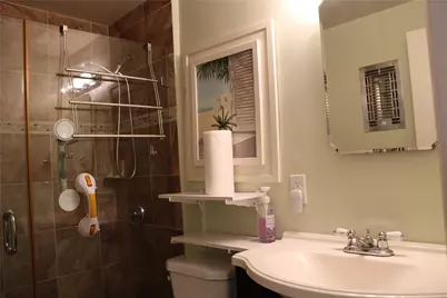 900 SW 11th Avenue #5C, Hallandale Beach, FL 33009 - Photo 8