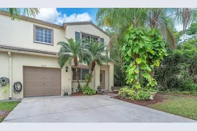 4776 Lago Vista Drive, Coconut Creek, FL 33073 - Photo 4