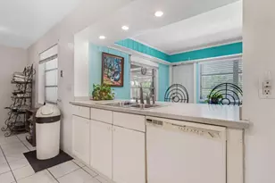 5713 NE 17th Ave, Fort Lauderdale, FL 33334 - Photo 14