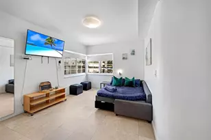 1100 Collins Ave, Miami Beach, FL 33139 - Photo 10