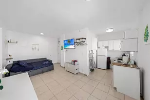 1100 Collins Ave, Miami Beach, FL 33139 - Photo 32