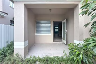 14218 SW 272nd St, Homestead, FL 33032 - Photo 4