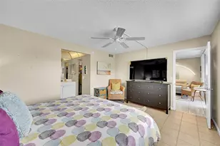 9841 Sunrise Lakes Blvd, Sunrise, FL 33322 - Photo 10