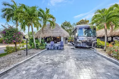 58 S Carol Parkway #58, Margate, FL 33068 - Photo 2