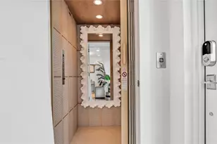 816 NE 7th St, Fort Lauderdale, FL 33004 - Photo 10