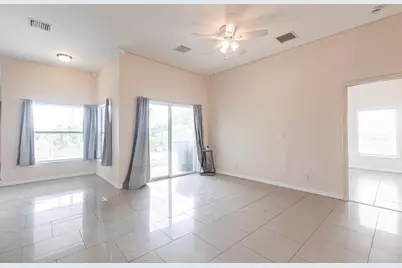906 E 10th Street, Lehigh Acres, FL 33972 - Photo 8
