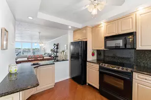 511 Bayshore Dr, Fort Lauderdale, FL 33304 - Photo 14