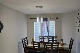 585 NW Floresta Dr, Port Saint Lucie, FL 34983 - Photo 8