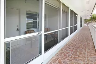 2100 NE 38th St, Pompano Beach, FL 33064 - Photo 2