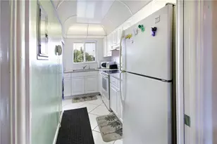 2100 NE 38th St, Pompano Beach, FL 33064 - Photo 12