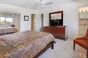 2100 NE 38th St, Lighthouse Point, FL 33064 - Photo 18