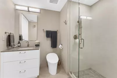 435 Bayshore Drive #702, Fort Lauderdale, FL 33304 - Photo 20