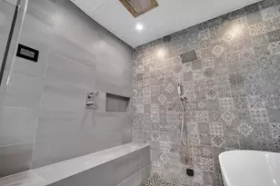 354 Golden Beach Dr, North Miami Beach, FL 33160 - Photo 38