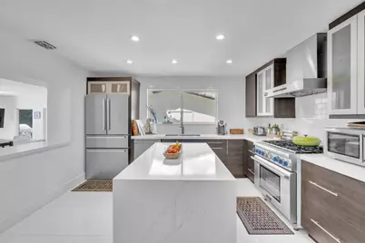 354 Golden Beach Drive, North Miami Beach, FL 33160 - Photo 10