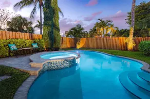 1924 NE 18th St, Fort Lauderdale, FL 33305 - Photo 2